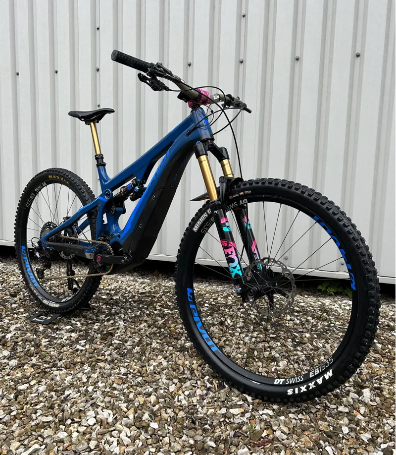 2020 Pivot Shuttle Team XTR E-Bike - USED-5